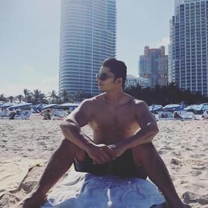 Meet your Posher, Jesus